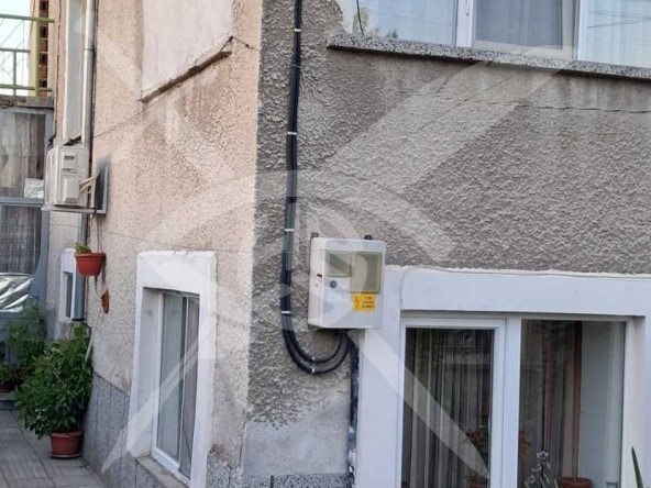 Къща в с. Труд, Област Пловдив - 166 кв.м за 1205 €/кв.м - Снимка #1