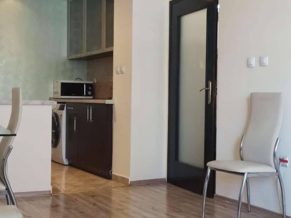 Дава се под наем Двустаен апартамент в София, Редута - 60 кв.м за 600 € - Снимка #1