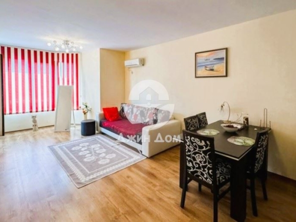 Двустаен апартамент в Бургас, Сарафово - 67 кв.м за 1642 €/кв.м - Снимка #1