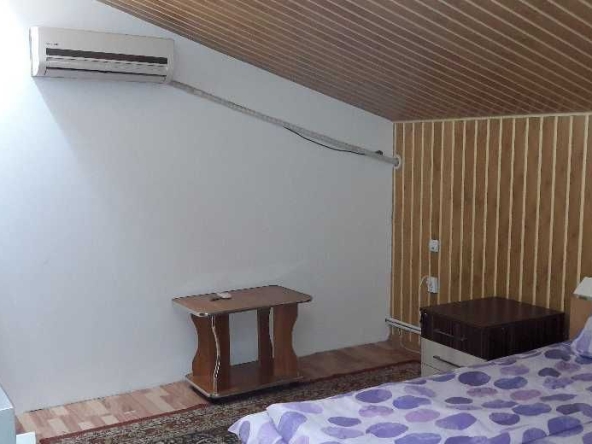 Дава се под наем Едностаен апартамент в Пловдив, Христо Смирненски - 32 кв.м за 153 € - Снимка #1