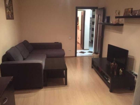 Дава се под наем Двустаен апартамент в Пловдив, Кючук Париж - 65 кв.м за 377.4 € - Снимка #1