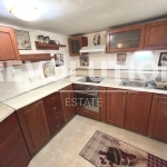 Дава се под наем Тристаен апартамент в Варна, м-т Траката - 75 кв.м за 348.84 € - Снимка #1