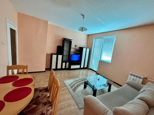 Дава се под наем Тристаен апартамент в София, Младост 4 - 64 кв.м за 698.19 € - Снимка #1