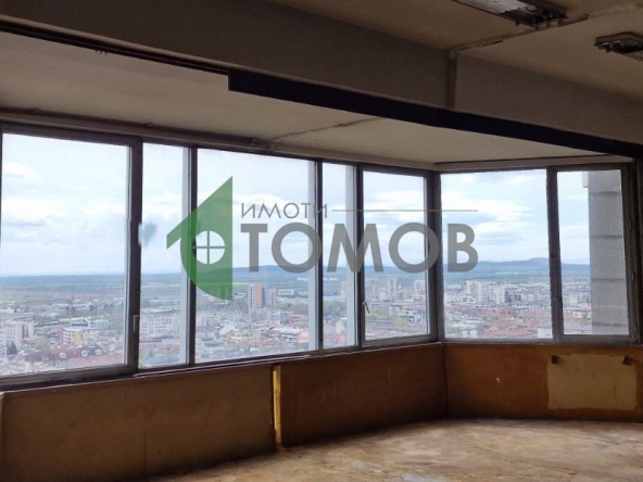 Офис в Стара Загора, Център - 916 кв.м за 562 €/кв.м - Снимка #1
