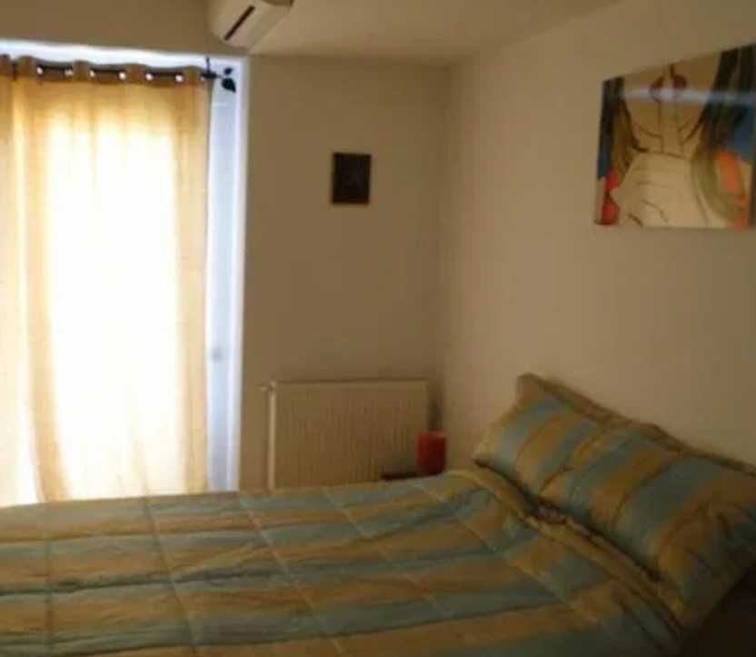 Дава се под наем  в Пловдив, Младежки Хълм - 20 кв.м за 86.7 € - Снимка #1