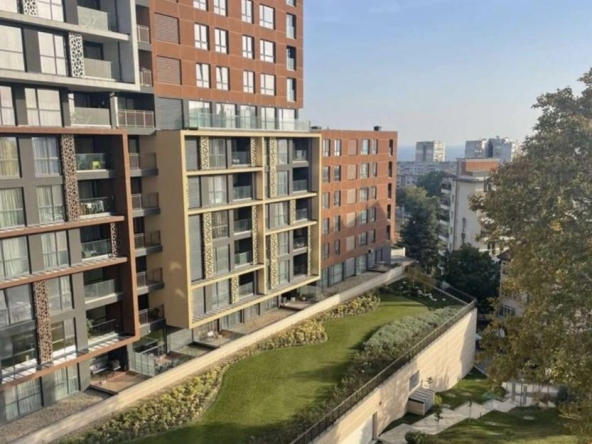 Тристаен апартамент в Варна, Чайка - 119 кв.м за 2992 €/кв.м - Снимка #1