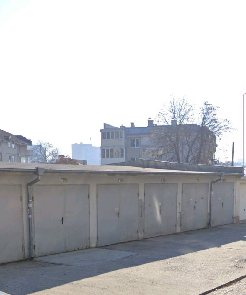 Гараж / Паркомясто в Добрич, Автогара - 18 кв.м за 1389 €/кв.м - Снимка #1