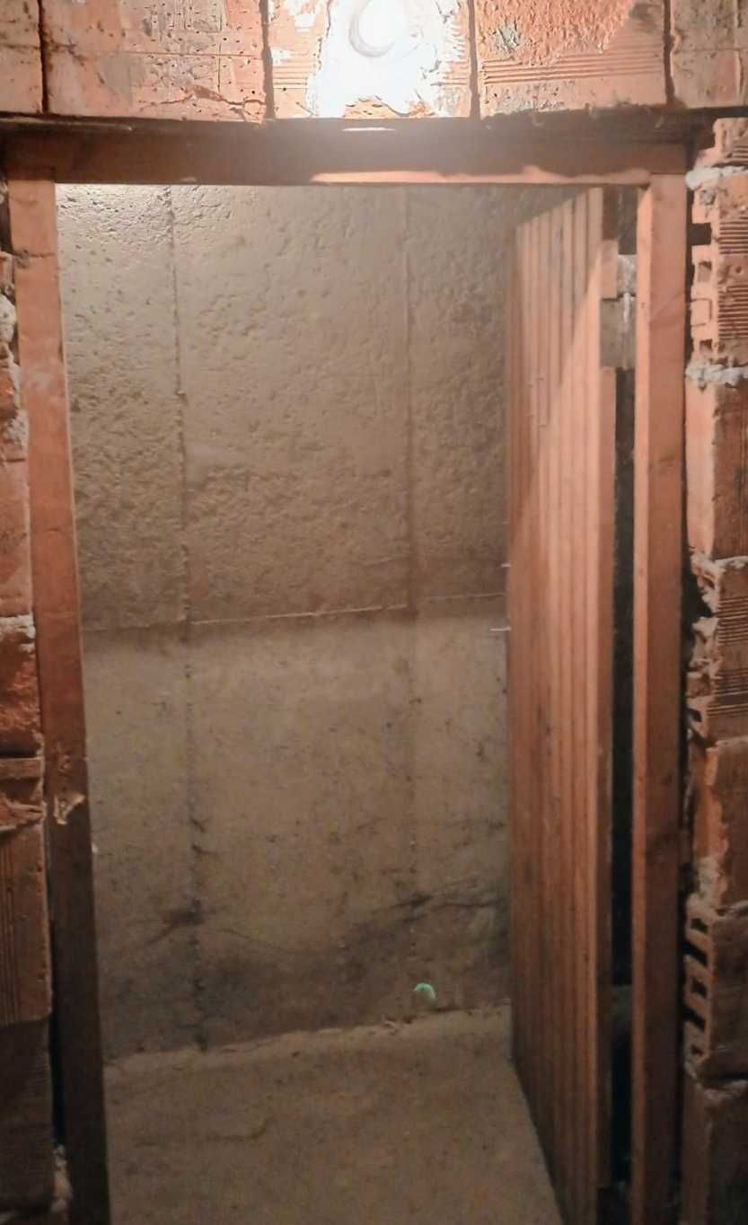 Дава се под наем Склад в София, Студентски град - 5 кв.м за 25.5 € - Снимка #1