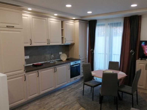 Дава се под наем Двустаен апартамент в Пловдив, Беломорски - 60 кв.м за 270.3 € - Снимка #1