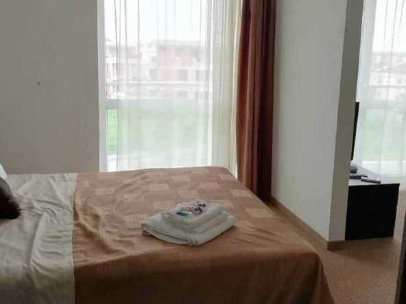 Дава се под наем Двустаен апартамент в Бургас, Сарафово - 53 кв.м за 102 € - Снимка #1