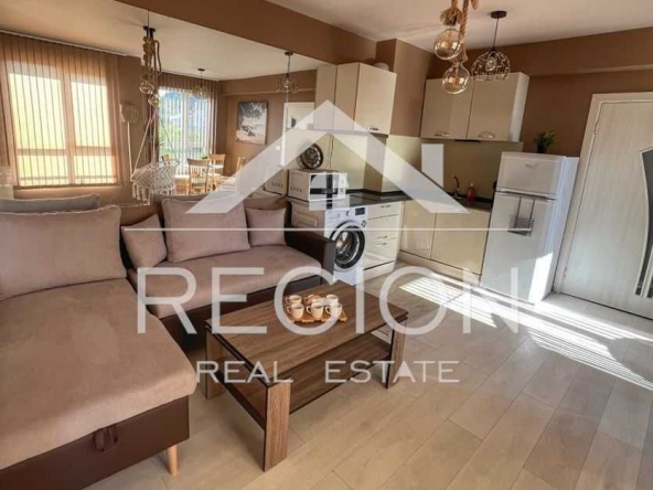 Дава се под наем Двустаен апартамент в Варна, Бриз - 60 кв.м за 561 € - Снимка #1