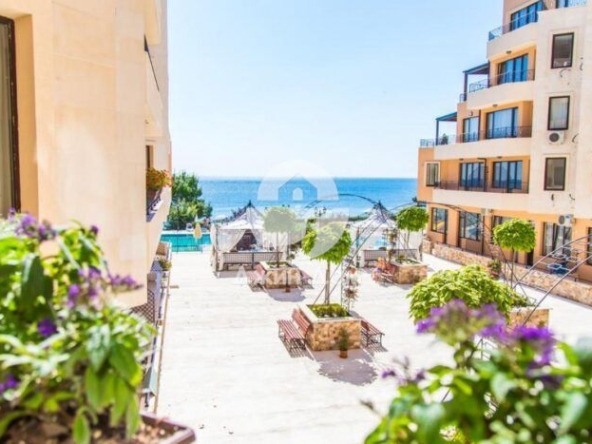 Двустаен апартамент в с. Равда, Област Бургас - 66 кв.м за 1167 €/кв.м - Снимка #1