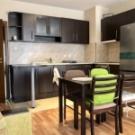 Дава се под наем Тристаен апартамент в Пловдив, Младежки Хълм - 110 кв.м за 700 € - Снимка #1