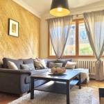 Дава се под наем Двустаен апартамент в София, Център - 90 кв.м за 996.03 € - Снимка #1