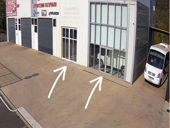 Дава се под наем Магазин в Кърджали, Боровец - 250 кв.м за 816 € - Снимка #1