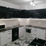 Дава се под наем Двустаен апартамент в Пловдив, Въстанически - 65 кв.м за 400 € - Снимка #1