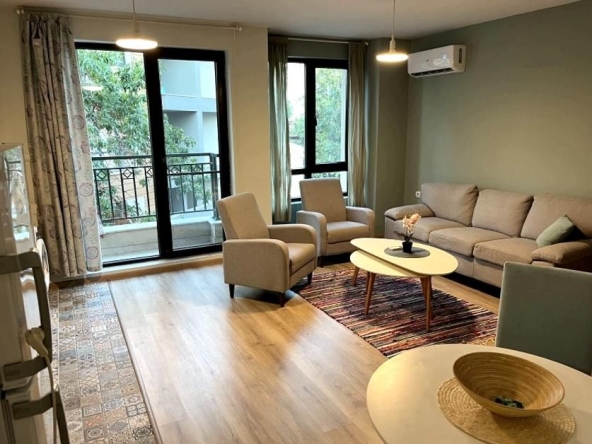 Дава се под наем Двустаен апартамент в Пловдив, Кършияка - 60 кв.м за 459 € - Снимка #1