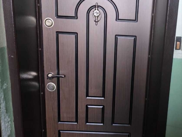 Тристаен апартамент в София, Център - 74 кв.м за 2275 €/кв.м - Снимка #1