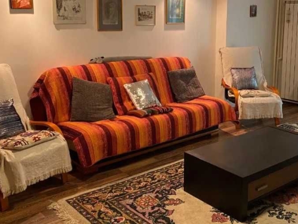 Дава се под наем Тристаен апартамент в Пловдив, Остромила - 90 кв.м за 331.5 € - Снимка #1
