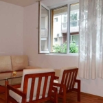 Дава се под наем Едностаен апартамент в Бургас, Възраждане - 48 кв.м за 155 € - Снимка #1