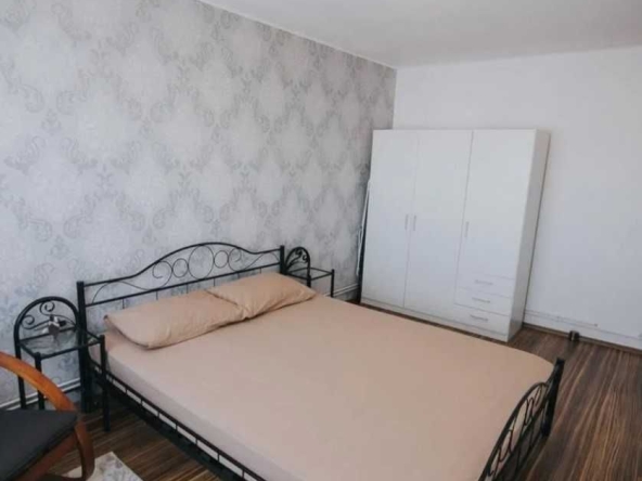 Дава се под наем  в Пловдив, Изгрев - 20 кв.м за 149.43 € - Снимка #1