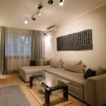 Дава се под наем Четиристаен апартамент в Пловдив, Коматево - 120 кв.м за 306 € - Снимка #1