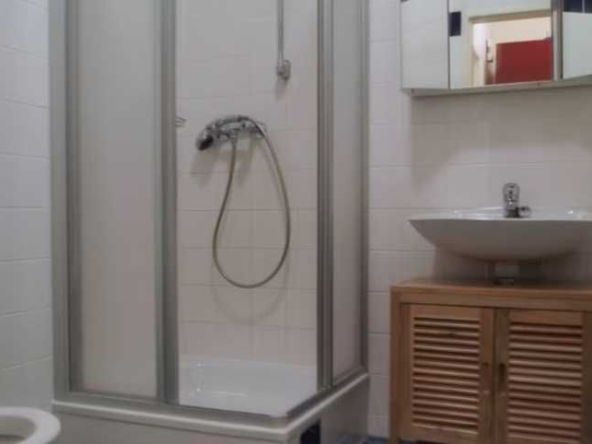 Дава се под наем Едностаен апартамент в Пловдив, Каменица 1 - 45 кв.м за 173.4 € - Снимка #1