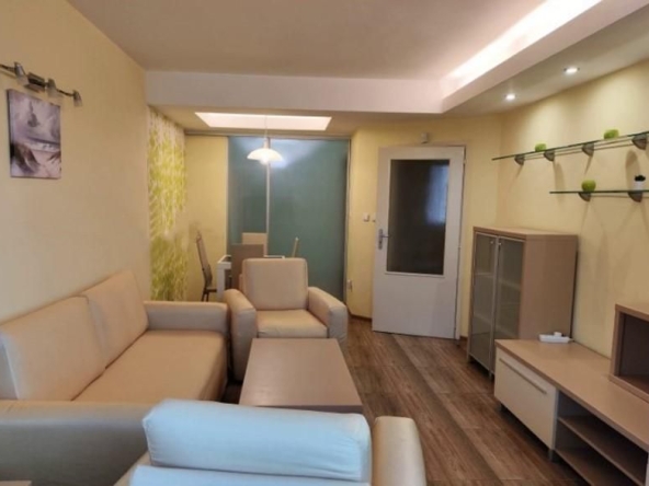 Дава се под наем Двустаен апартамент в София, Дървеница - 73 кв.м за 600 € - Снимка #1