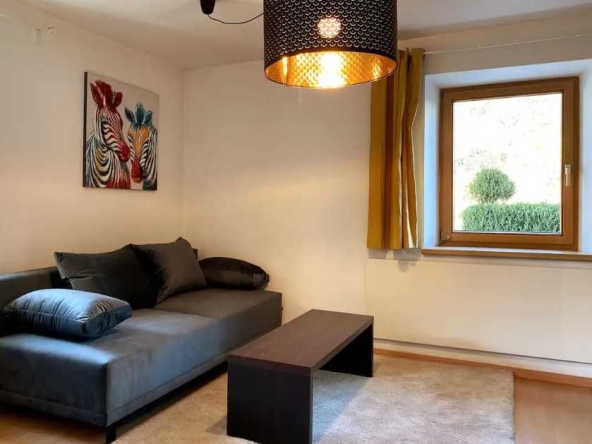 Дава се под наем Тристаен апартамент в Пловдив, Беломорски - 85 кв.м за 500 € - Снимка #1