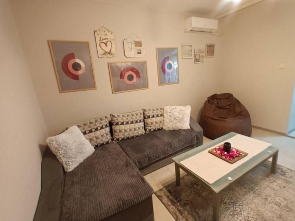 Дава се под наем Двустаен апартамент в Пловдив, Център - 60 кв.м за 410 € - Снимка #1