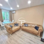 Дава се под наем Тристаен апартамент в Варна, Център - 91 кв.м за 867.51 € - Снимка #1