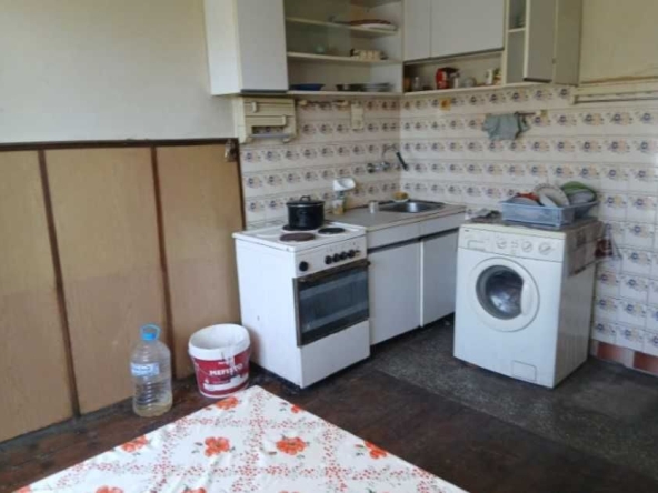 Къща в София, Изток - 120 кв.м за 1250 €/кв.м - Снимка #1