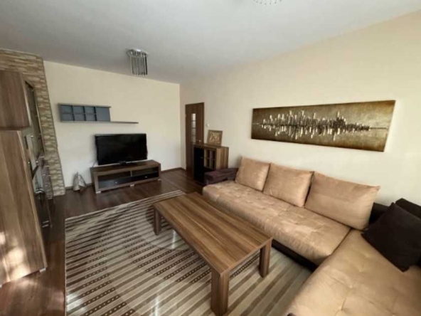 Дава се под наем Тристаен апартамент в София, Сухата река - 100 кв.м за 765 € - Снимка #1