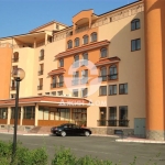 Двустаен апартамент в к.к. Слънчев бряг - 70 кв.м за 615 €/кв.м - Снимка #1