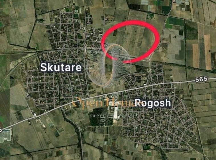 Земеделски имот в София, Център -  кв.м за 1573 €/дка - Снимка #1