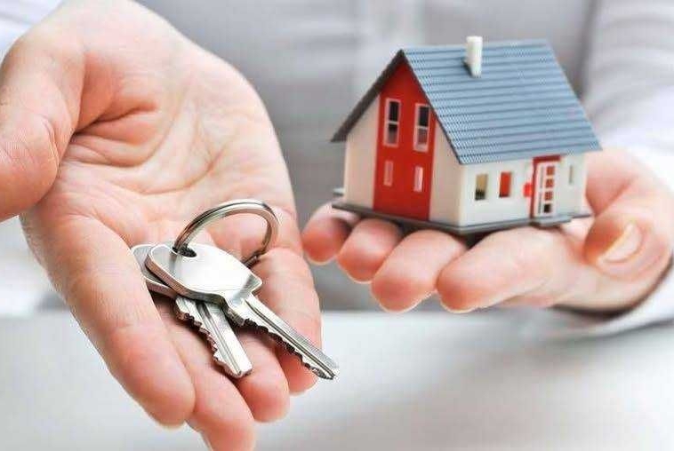 Дава се под наем Едностаен апартамент в Силистра, Митница - 43 кв.м за 306 € - Снимка #1