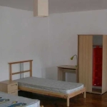 Дава се под наем Едностаен апартамент в Бургас, Лазур - 30 кв.м за 158.1 € - Снимка #1