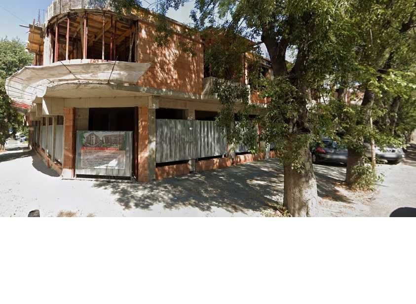 Двустаен апартамент в Бургас, Център - 63 кв.м за 34 €/кв.м - Снимка #1