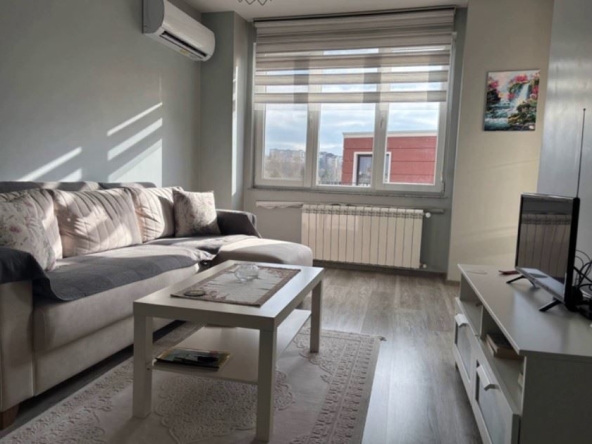 Дава се под наем Двустаен апартамент в София, Мусагеница - 55 кв.м за 698.19 € - Снимка #1