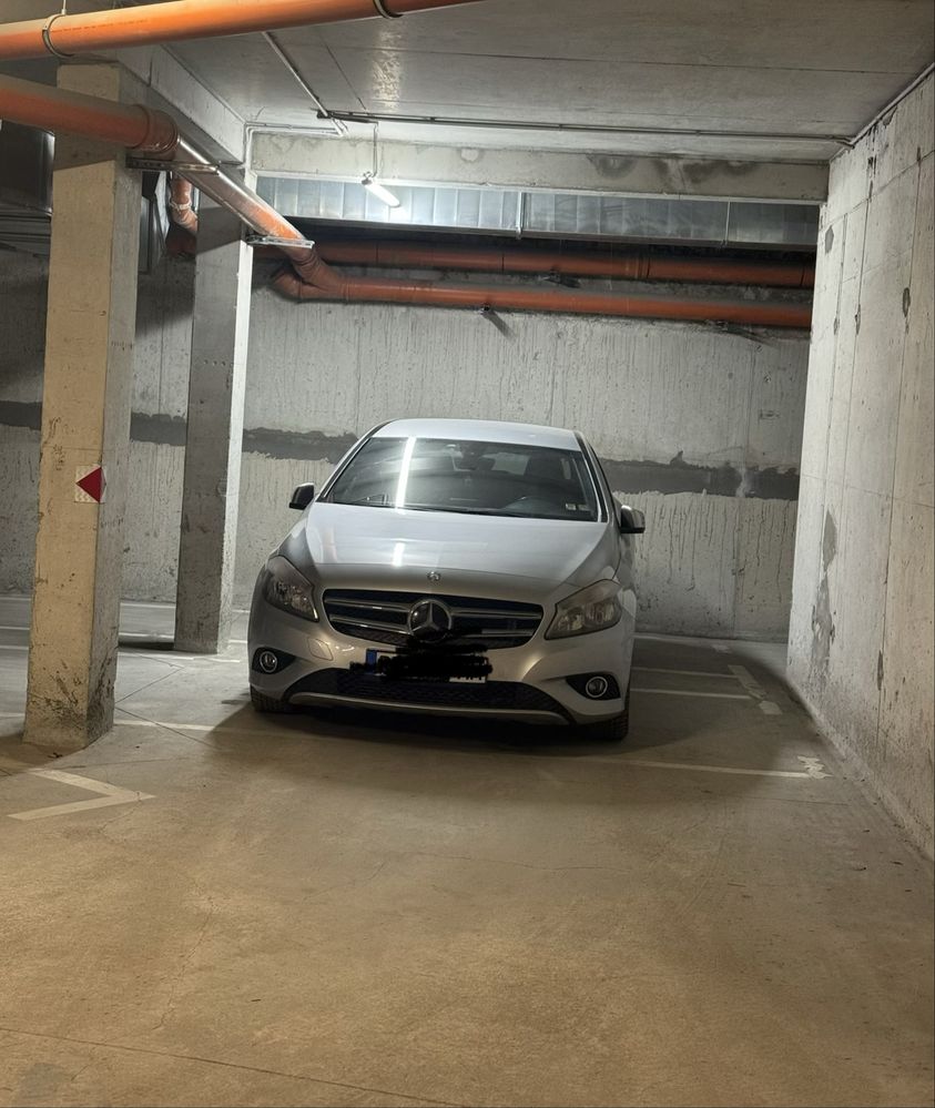 Дава се под наем Гараж / Паркомясто в Варна, Окръжна болница - 18 кв.м за 149.43 € - Снимка #1