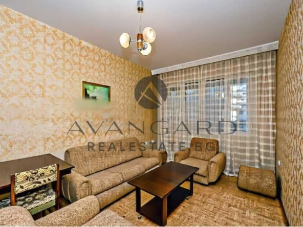 Двустаен апартамент в Пловдив, Център - 45 кв.м за 2665 €/кв.м - Снимка #1