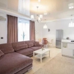 Дава се под наем Двустаен апартамент в Пловдив, Съдийски - 65 кв.м за 290.7 € - Снимка #1