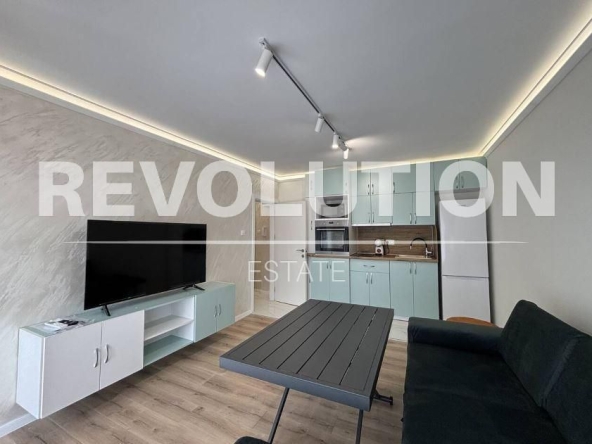 Дава се под наем Двустаен апартамент в Варна, Чайка - 41 кв.м за 625 € - Снимка #1