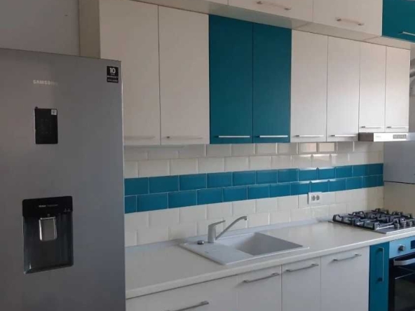 Дава се под наем Едностаен апартамент в Пловдив, Гагарин - 40 кв.м за 153 € - Снимка #1