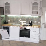 Дава се под наем Тристаен апартамент в Варна, Център - 80 кв.м за 800 € - Снимка #1