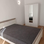 Дава се под наем Двустаен апартамент в София, Гоце Делчев - 80 кв.м за 648.21 € - Снимка #1