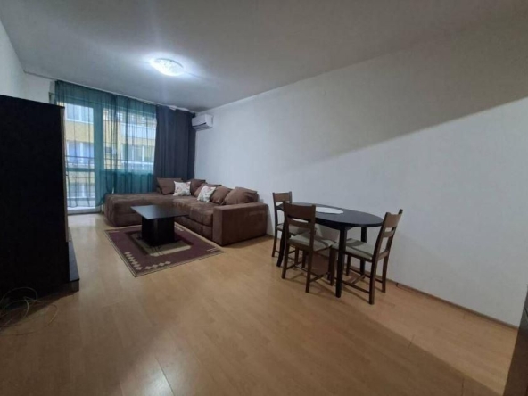 Дава се под наем Двустаен апартамент в Варна, Лятно кино Тракия - 67 кв.м за 458.49 € - Снимка #1