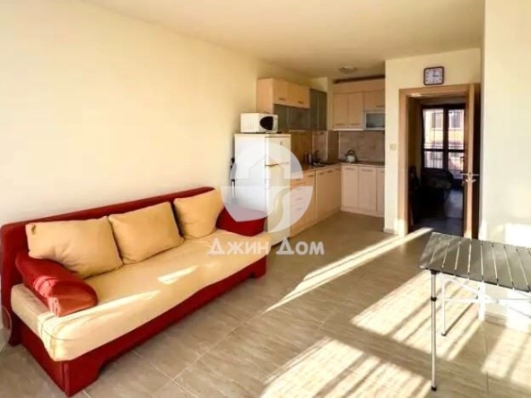 Двустаен апартамент в Поморие - 60 кв.м за 1482 €/кв.м - Снимка #1