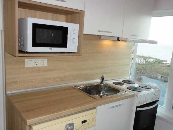 Дава се под наем Двустаен апартамент в Бургас, Крайморие - 70 кв.м за 180 € - Снимка #1