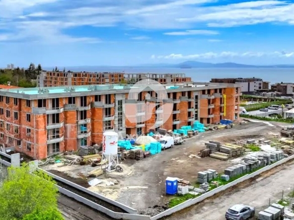 Двустаен апартамент в Бургас, Сарафово - 68 кв.м за 1405 €/кв.м - Снимка #1